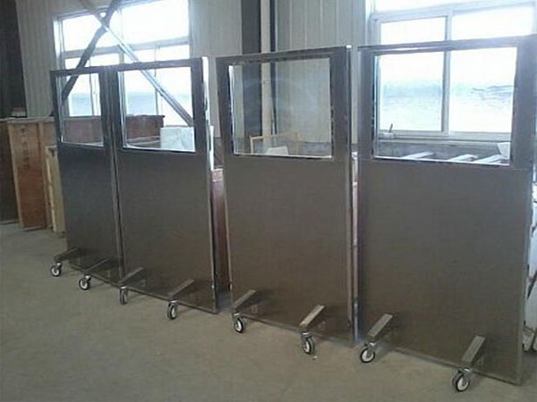 防辐射羞羞漫画真人版